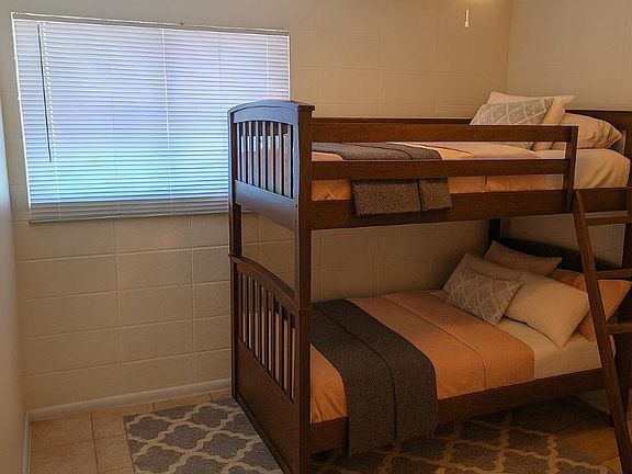 3rd image of 401 N D St #19