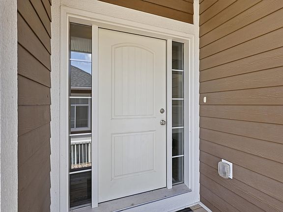 4th image of 2514 Spring Bank Ave #103