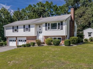 88 Elmar Dr, Feeding Hills, MA 01030