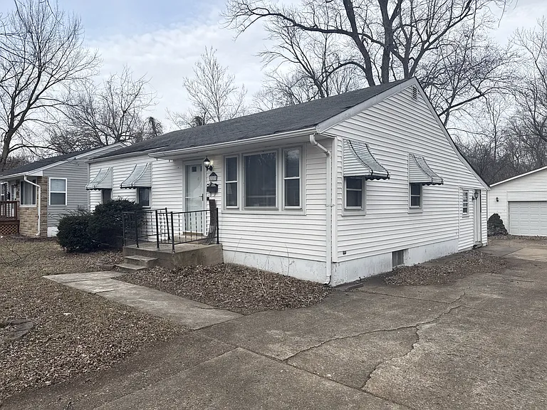 223 Wiegel Dr — Photo 7