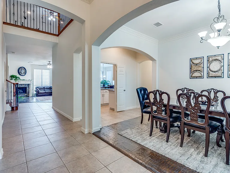 11649 Keystone Dr — Photo 17