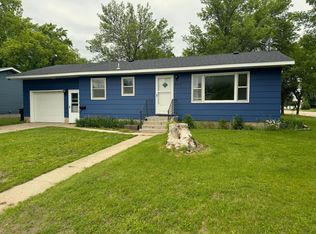 457 3rd Ave NW, Perham, MN 56573