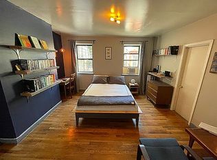 396 Adelphi St #3, Brooklyn, NY 11238