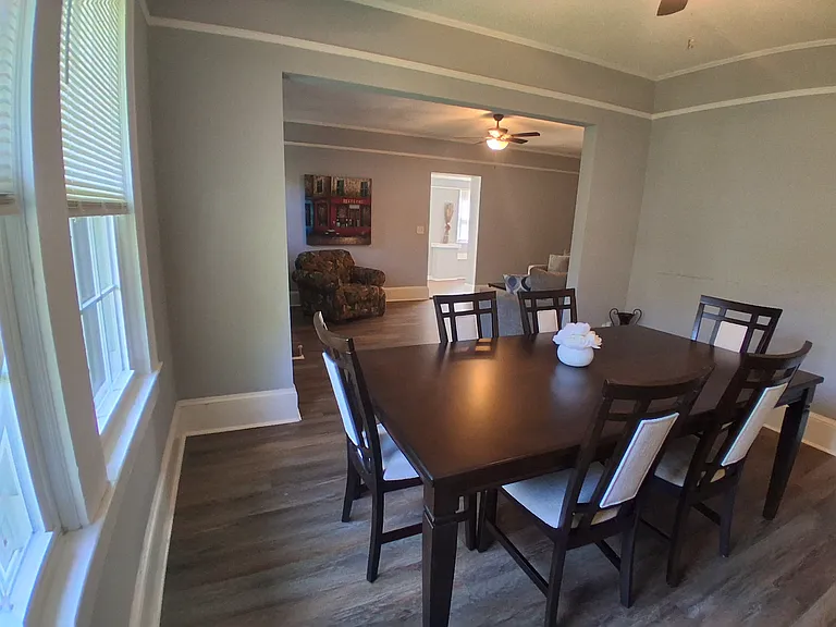 506 Pinckney St — Photo 27