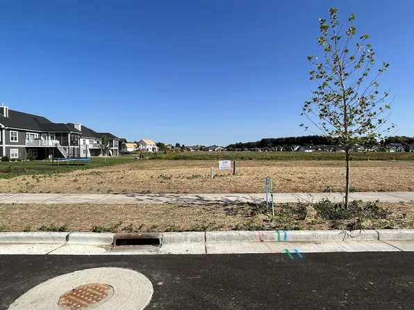 7803 Bluestem Trail #199, Deforest, WI 53532