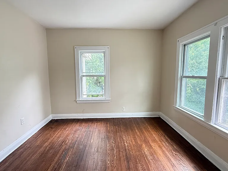 12305 Fairport Ave #2 — Photo 16