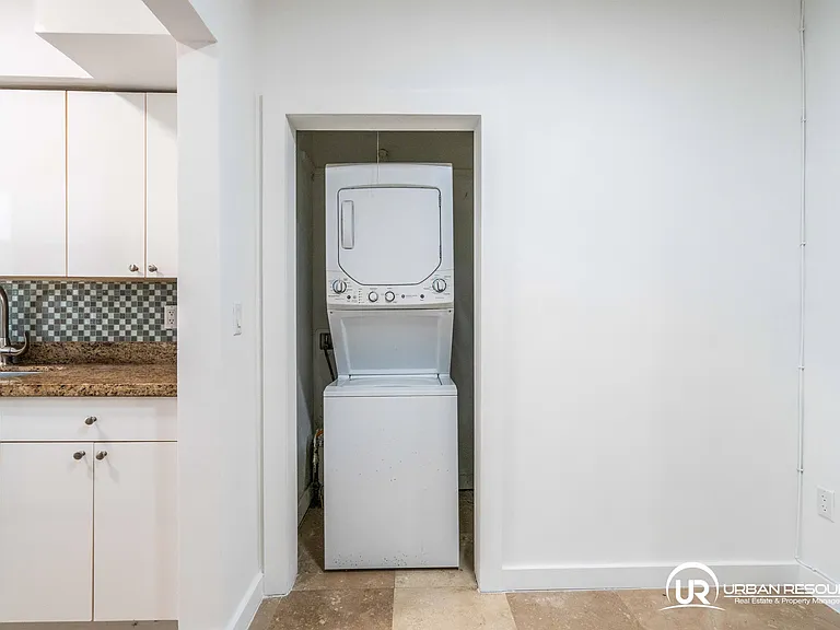 1120 Euclid Ave #6 — Photo 15