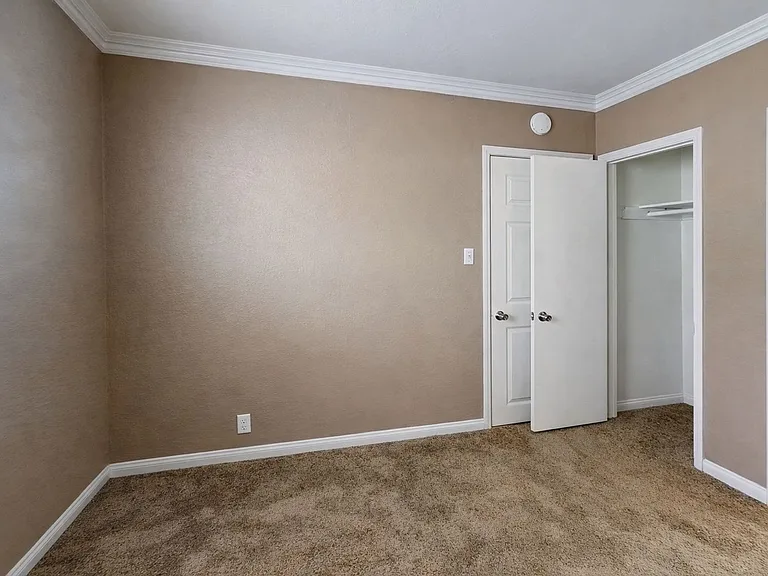 17797 Grand Ave — Photo 3