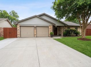 2203 S Houston Rd, Pasadena, TX 77502