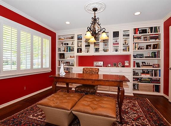 5th image of 4119 Alta Vista Ln