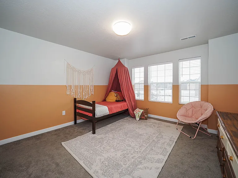 5830 N Goldfinch Ln — Photo 10
