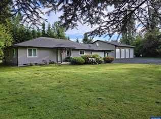 1045 N River Dr, Sweet Home, OR 97386