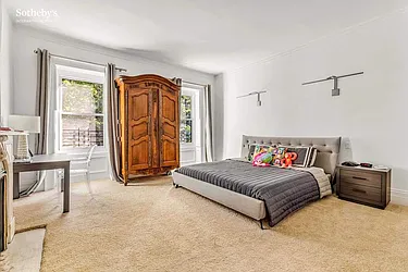 Rented by Sotheby's International Realty