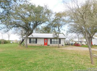 9933 Bexar Rd, Somerset, TX 78069