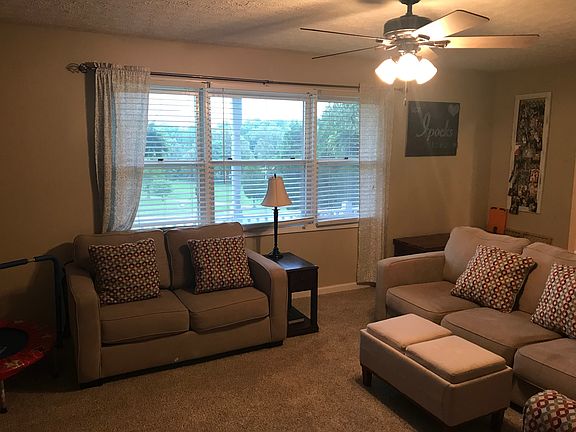 Formal living room or family