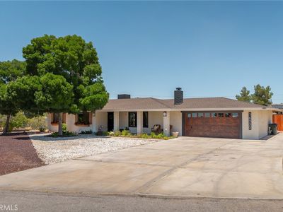 16230 Saint Timothy Rd, Apple Valley, CA, 92307