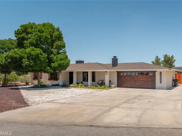 16230 Saint Timothy Rd, Apple Valley, CA 92307