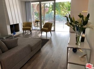 9297 Burton Way APT 1, Beverly Hills, CA 90210