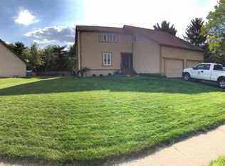 7665 Sancroft Rd, Columbus, OH 43235