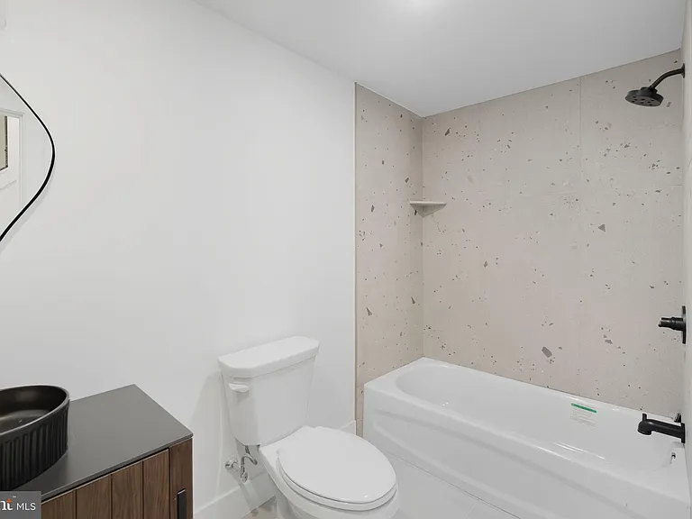 2713 W Montgomery Ave #A — Photo 18