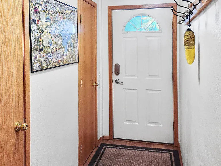170 Fawn Ct — Photo 6