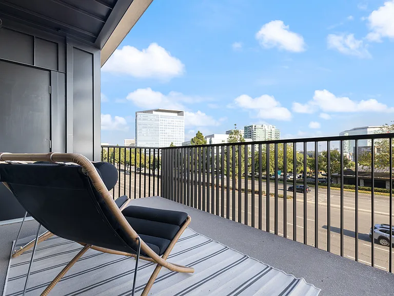 4303 Rivington — Photo 21
