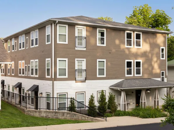 609 S Henderson, 609 S Henderson St #77386975c, Bloomington, IN 47401