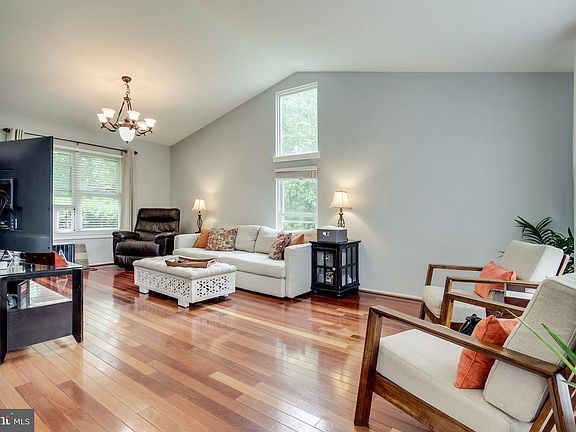 2nd image of 10895 Adare Dr