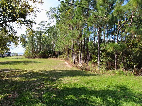 5th image of Surf Rd