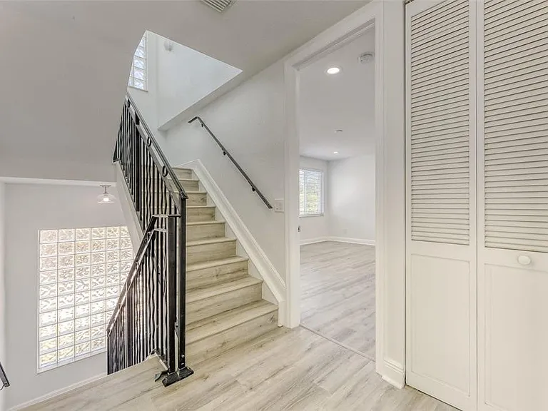 502 SW 4th Ave #1 — Photo 6