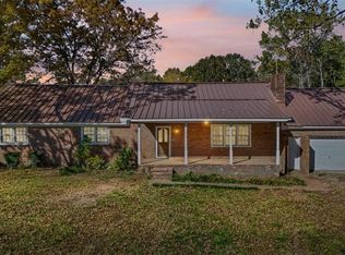 110A Williams Rd SE, Silver Creek, GA 30173