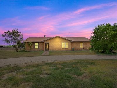 557 Quail Haven Rd, China Spring, TX, 76633
