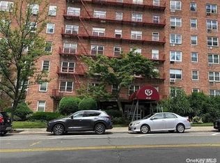 4727 Little Neck Pkwy APT 2A, Flushing, NY 11362