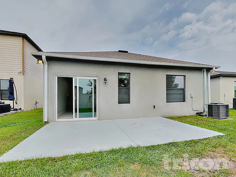 4648 Lindever Ln — Photo 15