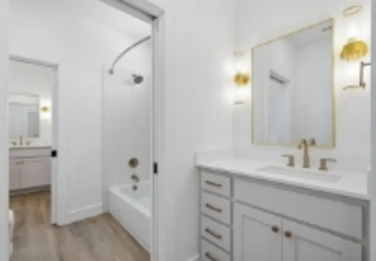 3321 S University Dr — Photo 23