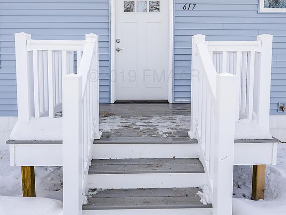 5th image of 617 E Caledonia Ave