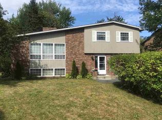35 Avondale Rd, Cole Harbour, NS B2V1H3