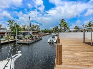 1453 NW 10th St, Dania Beach, FL 33004