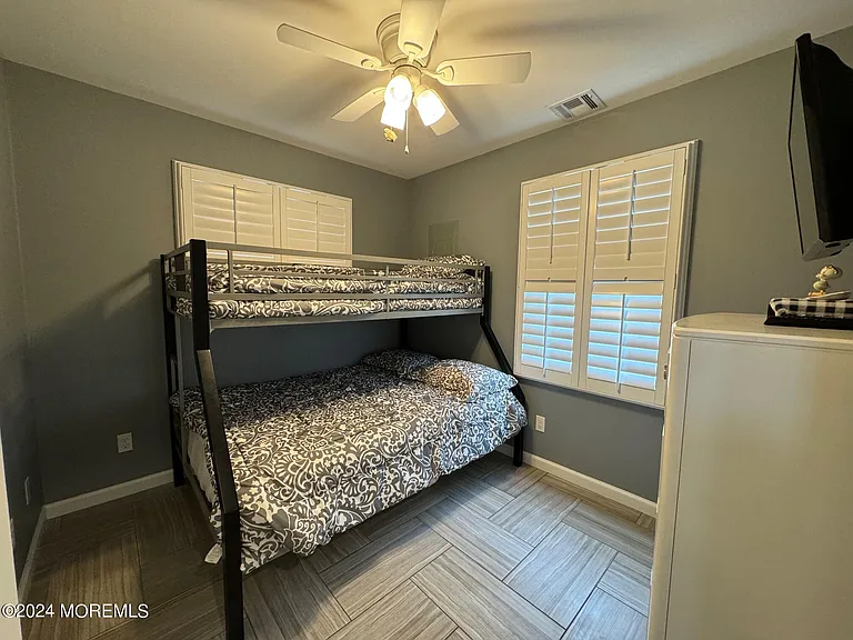 117 W Bayberry Way — Photo 8