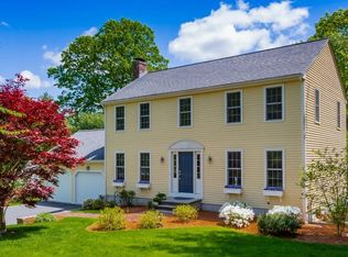 35 Tilting Rock Rd, Wrentham, MA 02093