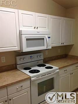 2nd image of 1209 Diplomat Pkwy E APT 2