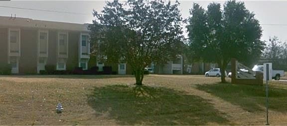 4th image of 1705 W Pearl St