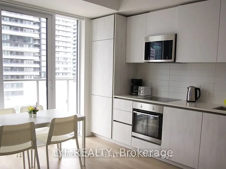 8 Widmer St #2711 — Photo 3