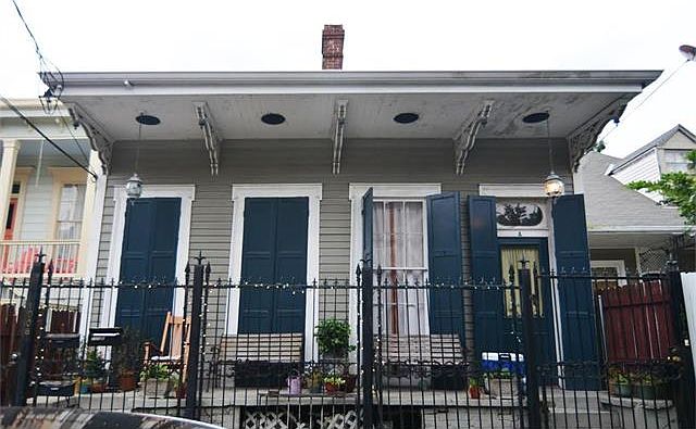1st image of 1008 Josephine St