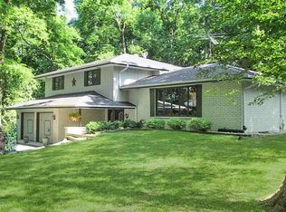 7080 E Hales Corner Rd, Stillman Valley, IL 61084