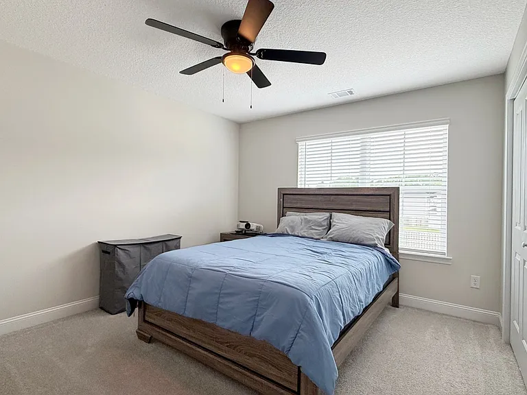 929 Abode Ave — Photo 23