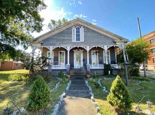 830 Jefferson St, Paducah, KY 42001