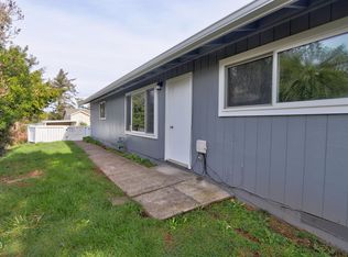 241 NW 16th St, Newport, OR 97365