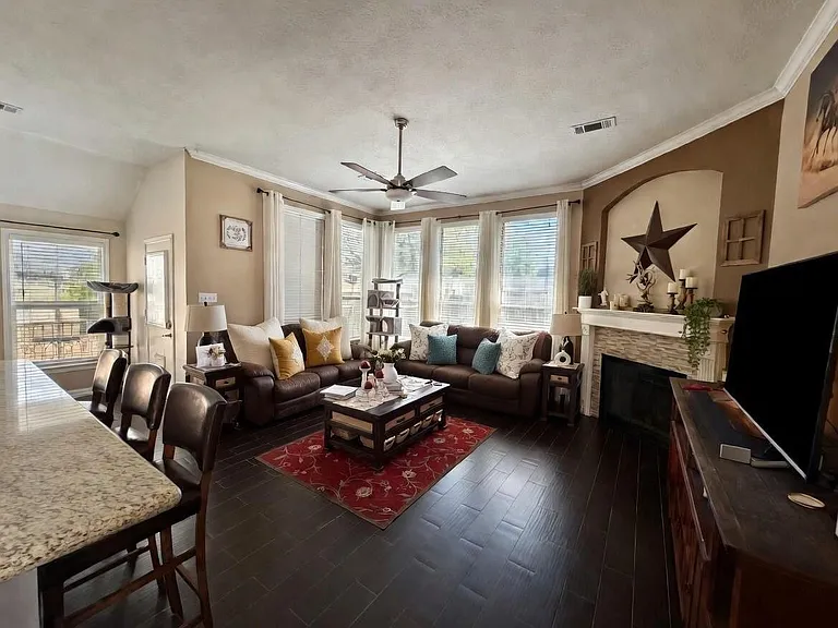 18015 Oak Cottage Ct — Photo 5