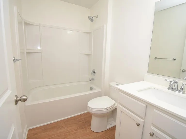 1141 Midtown Village Dr — Photo 9